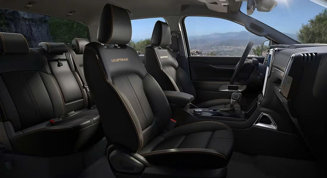 Nội thất sang trọng và rộng rãi