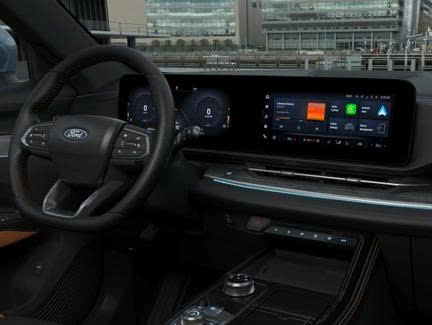 Màn hình trung tâm 12 inch cao cấp